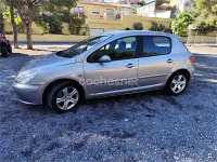 Usado Peugeot 307 110 CV (80 kW) 2002 Gris / plata Berlina