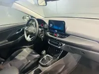 Nuevo Hyundai i30 96 CV (70 kW) 2025 Gris Berlina