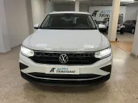 Usado VW Tiguan Life 150 CV (110 kW) 2023 Blanco SUV