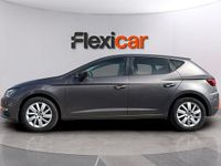 Usado Seat Leon Reference 110 CV (80 kW) 2017 Gris Berlina