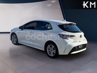Usado Toyota Corolla Active 122 CV (89 kW) 2020 Blanco Berlina