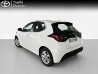 Usado Toyota Yaris Edition 125 CV (91 kW) 2023 Blanco Utilitario