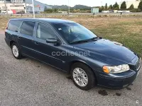 Usado Volvo V70 Momentum 163 CV (119 kW) 2005 Negro Familiar
