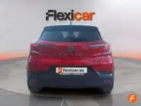 Usado Renault Captur Techno 160 CV (117 kW) 2025 Rojo SUV
