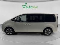 Usado Hyundai Staria 177 CV (130 kW) 2022 Blanco Monovolumen