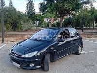 Usado Peugeot 206 70 CV (51 kW) 2005 Negro Berlina