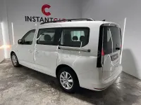 Usado VW Caddy 102 CV (75 kW) 2021 Blanco Monovolumen