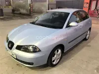 Usado Seat Ibiza Reference 70 CV (51 kW) 2006 Gris / plata Utilitario