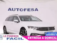 Usado VW Passat Executive 122 CV (89 kW) 2023 Blanco Familiar