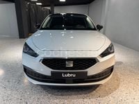 Usado Seat Leon Style 150 CV (110 kW) 2024 Blanco Berlina