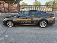 Usado Toyota Camry Luxury 218 CV (160 kW) 2020 Marrón Berlina