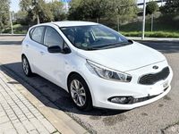 Usado Kia Ceed GT 90 CV (66 kW) 2014 Blanco Berlina