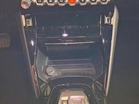 Usado Peugeot 2008 Allure 131 CV (96 kW) 2022 Blanc nacre SUV