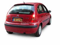 Usado Citroën C3 70 CV (51 kW) 2003 Granate Berlina