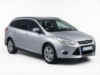 Usado Ford Focus Trend 95 CV (69 kW) 2012 Gris Familiar