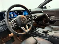 Usado Mercedes CLA180 Shooting Brake 136 CV (100 kW) 2022 Negro Familiar