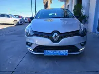 Usado Renault Clio IV LIMITED 75 CV (55 kW) 2017 Gris / plata Berlina