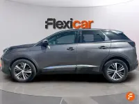 Usado Peugeot 3008 Allure 130 CV (95 kW) 2023 Gris SUV