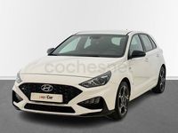Usado Hyundai i30 N Line 120 CV (88 kW) 2022 Blanco Berlina
