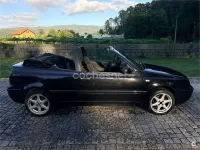 Usado VW Golf Cabriolet Highline 90 CV (66 kW) 2000 Negro Descapotable