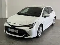 Usado Toyota Corolla Active 122 CV (89 kW) 2022 Blanco Berlina