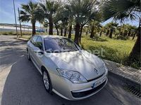 Usado Renault Laguna III Dynamique 150 CV (110 kW) 2008 Gris / plata Berlina