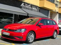 Usado VW Golf VIII Edition 130 CV (95 kW) 2020 Rojo Familiar