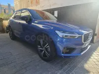 Usado Volvo XC60 R-Design 390 CV (286 kW) 2020 Azul SUV