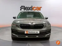 Usado Skoda Kamiq Selection 116 CV (85 kW) 2024 Gris SUV