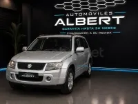 Usado Suzuki Grand Vitara 129 CV (94 kW) 2009 Gris / plata SUV