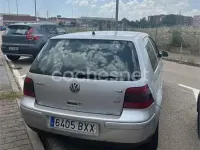 Usado VW Golf IV Advance 100 CV (73 kW) 2002 Gris / plata Berlina