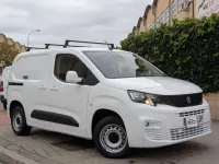 Usado Peugeot Partner Premium 99 CV (72 kW) 2019 Blanco Monovolumen