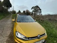 Usado VW Golf VII Sportline 115 CV (84 kW) 2018 Amarillo Familiar