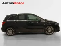 Usado Mercedes B200 150 HP (110 kW) 2019 Preto Monovolume