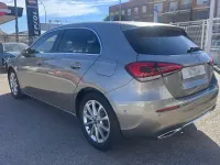 Usado Mercedes A180 116 CV (85 kW) 2018 Beige Berlina