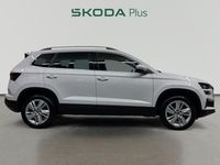 Usado Skoda Karoq Selection 150 CV (110 kW) 2025 Blanco SUV