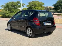 Usado Mercedes A200 Avantgarde 140 CV (102 kW) 2009 Negro Monovolumen