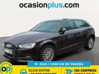 Usado Audi A3 Sportback Ambiente 150 CV (110 kW) 2013 Rojo Utilitario