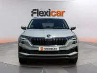 Usado Skoda Karoq 150 CV (110 kW) 2024 Gris SUV