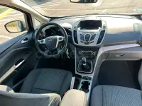Usado Ford C-MAX Trend 125 CV (91 kW) 2014 Blanco Monovolumen