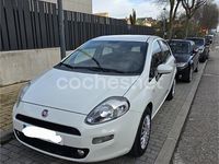 Usado Fiat Punto Pop 75 CV (55 kW) 2015 Blanco Berlina