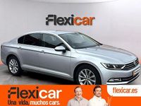 Usado VW Passat Advance 150 CV (110 kW) 2018 Gris Berlina