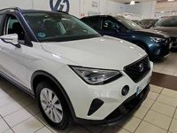 Usado Seat Arona Style 116 CV (85 kW) 2025 Blanco + techo gris magnetic SUV