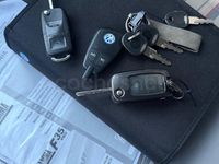 Usado VW California Edition 140 CV (102 kW) 2006 Rojo Van