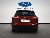 Usado Nissan Qashqai Acenta 140 CV (102 kW) 2022 Rojo SUV