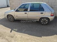 Usado Citroën Saxo 58 CV (42 kW) 1999 Gris / plata Utilitario