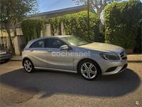 Usado Mercedes A200 Urban 136 CV (100 kW) 2015 Gris / plata Berlina