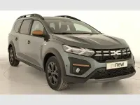 Usado Dacia Jogger Extreme 140 CV (102 kW) 2025 Verde Monovolumen