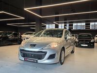 Usado Peugeot 207 70 CV (51 kW) 2010 Gris / plata Berlina