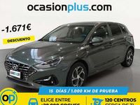 Usado Hyundai i30 120 CV (88 kW) 2022 Gris Utilitario
